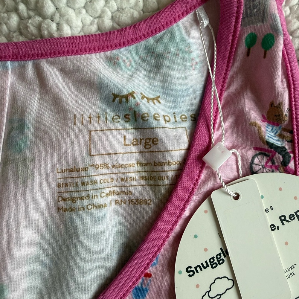 NWT Little Sleepies Weekend in Paris Women's Nightgown - Picture 3 of 3